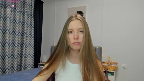 Kira online show from February 17, 2025, 7:31 pm