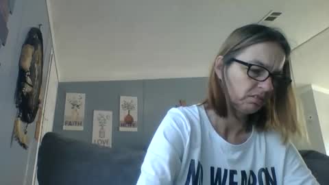 Snapshot of bamacpl80 chatting on April 8, 2026, 1:11 pm bamacpl80 online show from April 8, 2026, 1:11 pm