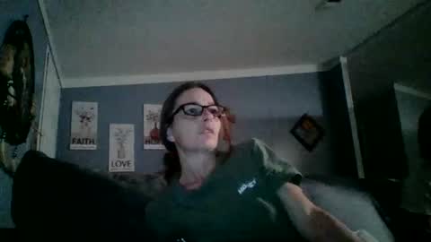 Snapshot of bamacpl80 chatting on May 8, 2026, 1:44 am bamacpl80 online show from May 8, 2026, 1:44 am