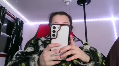 Snapshot of bambiboo8113 chatting on January 25, 2025, 2:47 am bambiboo8113 online show from January 25, 2025, 2:47 am