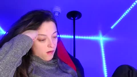 Snapshot of bambiboo8113 chatting on February 6, 2025, 9:43 am bambiboo8113 online show from February 6, 2025, 9:43 am