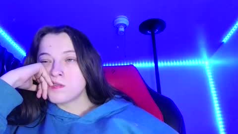 Snapshot of bambiboo8113 chatting on February 8, 2025, 6:01 am bambiboo8113 online show from February 8, 2025, 6:01 am