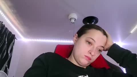 Snapshot of bambiboo8113 chatting on February 22, 2025, 2:08 pm bambiboo8113 online show from February 22, 2025, 2:08 pm