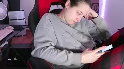 Snapshot of bambiboo8113 chatting on February 28, 2025, 7:25 pm bambiboo8113 online show from February 28, 2025, 7:25 pm