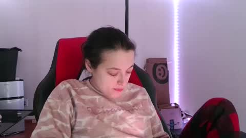 Snapshot of bambiboo8113 chatting on March 2, 2025, 4:07 am bambiboo8113 online show from March 2, 2025, 4:07 am