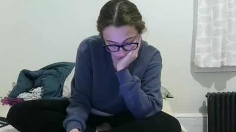 Snapshot of bambiboo8113 chatting on October 1, 2025, 7:47 am bambiboo8113 online show from October 1, 2025, 7:47 am