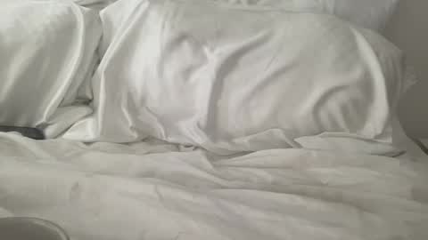 Snapshot of bambidixon chatting on February 16, 2026, 2:24 pm bambidxon online show from February 16, 2026, 2:24 pm