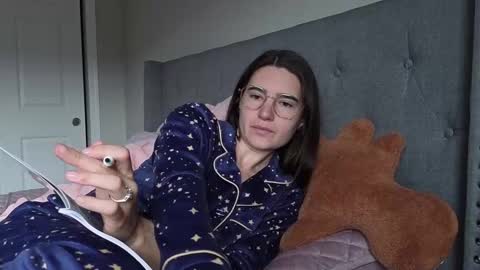 bambifarrina online show from November 8, 2025, 5:23 pm