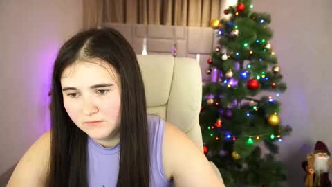 Snapshot of bambiliii chatting on December 31, 2024, 1:19 pm Bambi online show from December 31, 2024, 1:19 pm
