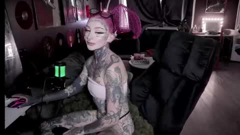 bambitatted online show from August 2, 2026, 11:25 pm