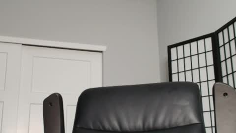 bambixxlynn online show from May 15, 2026, 11:12 pm