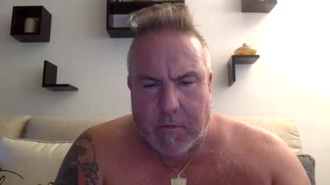 banana5289 online show from September 22, 2025, 7:27 pm