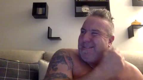 banana5289 online show from December 5, 2025, 8:16 pm