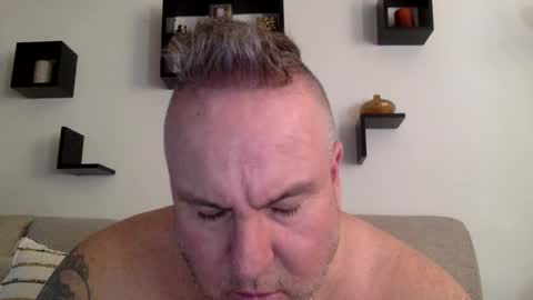 banana5289 online show from March 19, 2026, 8:24 pm