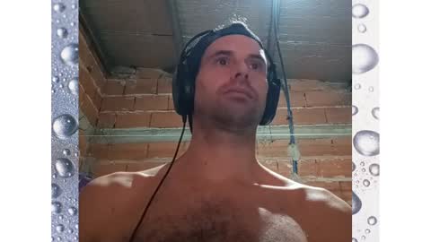 Ezequiel online show from March 2, 2025, 10:48 pm