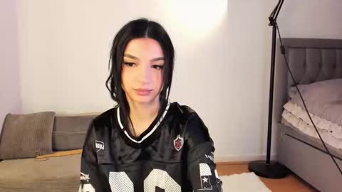 Bandita online show from April 10, 2026, 10:36 pm