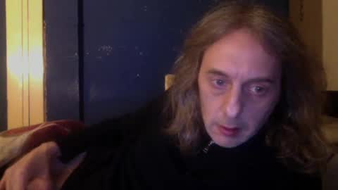 bangintoleather online show from February 17, 2025, 2:31 am