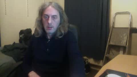 bangintoleather online show from December 19, 2025, 3:02 am