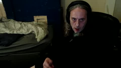 Snapshot of bangintoleather chatting on April 22, 2026, 2:14 am bangintoleather online show from April 22, 2026, 2:14 am