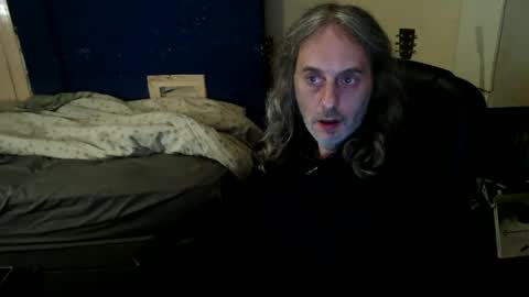 Snapshot of bangintoleather chatting on May 2, 2026, 1:32 am bangintoleather online show from May 2, 2026, 1:32 am