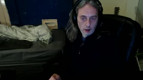 Snapshot of bangintoleather chatting on May 22, 2026, 2:19 am bangintoleather online show from May 22, 2026, 2:19 am