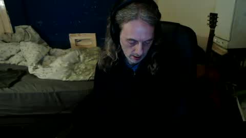 Snapshot of bangintoleather chatting on June 14, 2026, 2:24 am bangintoleather online show from June 14, 2026, 2:24 am