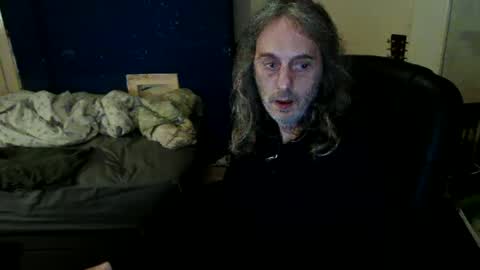 Snapshot of bangintoleather chatting on June 18, 2026, 2:12 am bangintoleather online show from June 18, 2026, 2:12 am