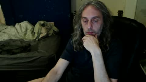 Snapshot of bangintoleather chatting on June 19, 2026, 2:16 am bangintoleather online show from June 19, 2026, 2:16 am
