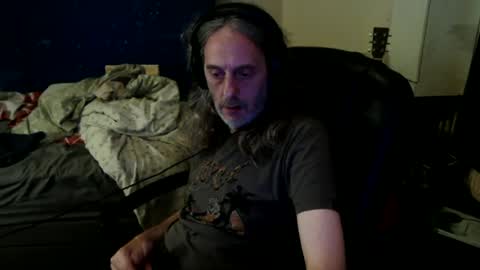 Snapshot of bangintoleather chatting on July 7, 2026, 1:19 am bangintoleather online show from July 7, 2026, 1:19 am
