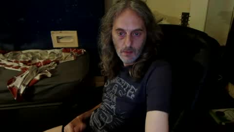 Snapshot of bangintoleather chatting on July 9, 2026, 2:15 am bangintoleather online show from July 9, 2026, 2:15 am