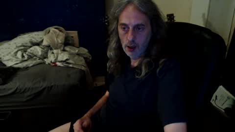 Snapshot of bangintoleather chatting on July 17, 2026, 2:07 am bangintoleather online show from July 17, 2026, 2:07 am