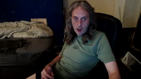 Snapshot of bangintoleather chatting on July 23, 2026, 1:52 am bangintoleather online show from July 23, 2026, 1:52 am