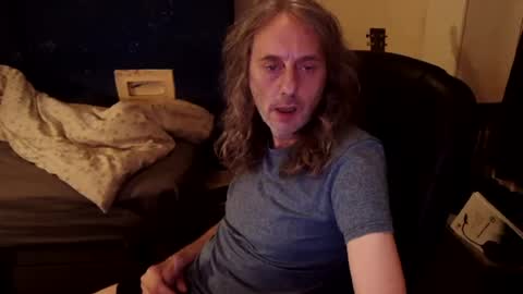 Snapshot of bangintoleather chatting on July 27, 2026, 1:45 am bangintoleather online show from July 27, 2026, 1:45 am