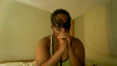 Snapshot of baobabs_mistress chatting on June 9, 2026, 12:11 am Baobabs online show from June 9, 2026, 12:11 am