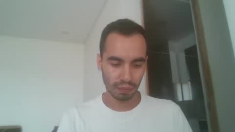 Snapshot of bape42 chatting on April 9, 2026, 6:57 pm Bape online show from April 9, 2026, 6:57 pm