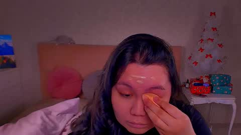 Barbie Kim online show from January 26, 2025, 5:44 pm