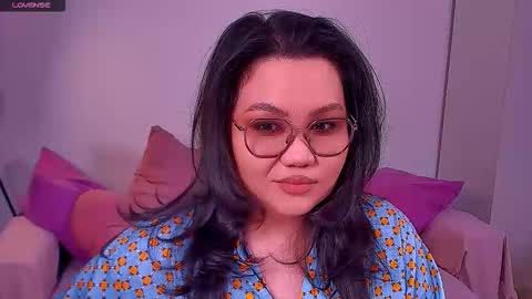 Barbie Kim online show from November 22, 2025, 1:15 am