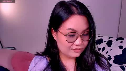 Barbie Kim online show from April 22, 2026, 3:20 am