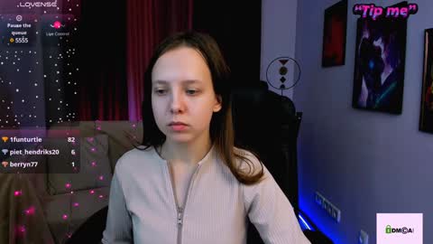 Snapshot of barbara_meow_ chatting on December 14, 2024, 1:49 pm Barbara online show from December 14, 2024, 1:49 pm