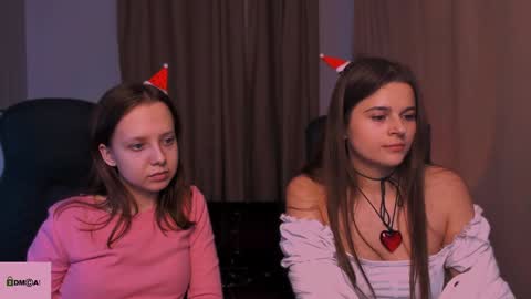 Snapshot of barbara_meow_ chatting on December 22, 2024, 4:38 pm Barbara online show from December 22, 2024, 4:38 pm