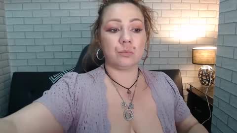 Barbara  online show from January 7, 2025, 5:01 am