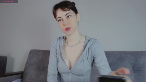 Amina online show from January 9, 2025, 11:36 am