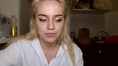 barbie___girl online show from March 19, 2026, 6:45 pm