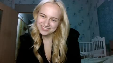 barbie___girl online show from April 10, 2026, 4:33 pm