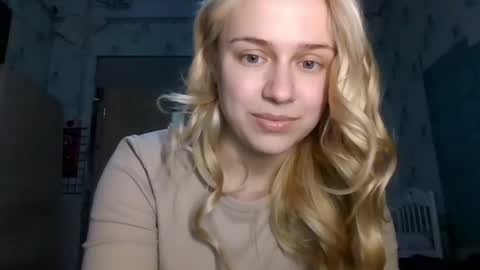 barbie___girl online show from April 13, 2026, 4:01 pm