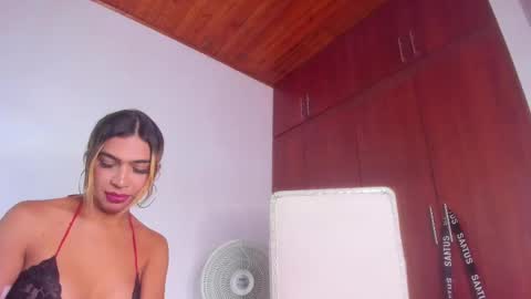 barbie_ds online show from October 3, 2025, 2:36 pm