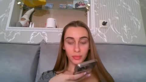 Kate online show from February 4, 2025, 10:10 am