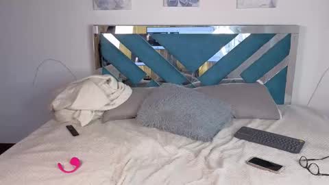 Snapshot of barbie_latinaaa chatting on October 24, 2025, 7:43 pm barbie_latinaaa online show from October 24, 2025, 7:43 pm