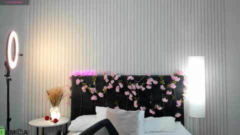 Barbie Staze online show from November 6, 2025, 2:34 am