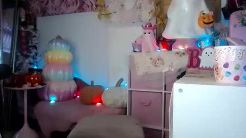 Snapshot of barbieely chatting on September 28, 2025, 2:11 pm ely ink online show from September 28, 2025, 2:11 pm